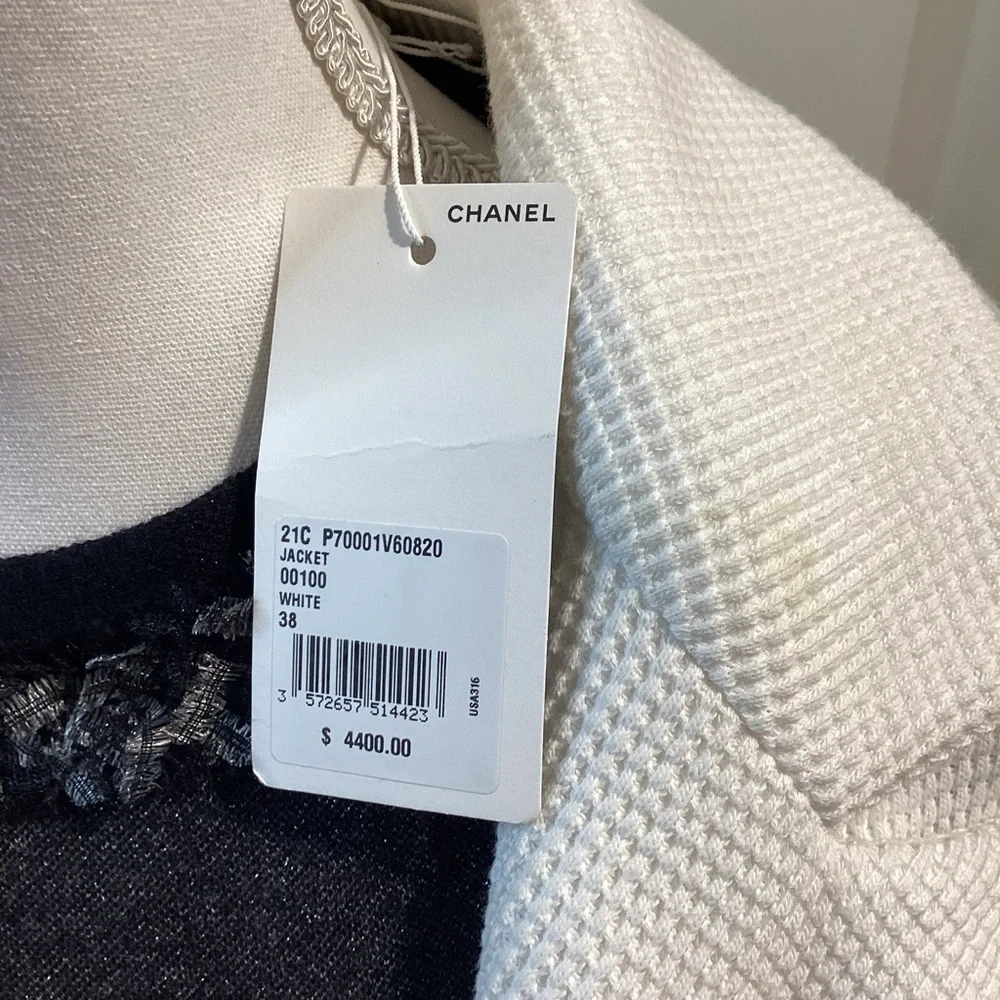 CHANEL Ivory Double-Breasted Pea Coat - Picture 3 of 4